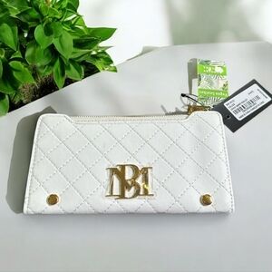 NWT Badgley Mischka Quilted Wallet-White